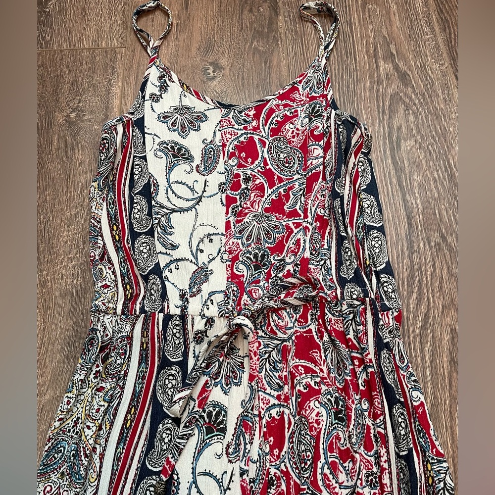 Sundress - Picture 2 of 4